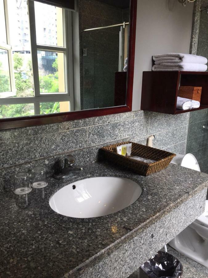 L Hotel Ханой Екстериор снимка